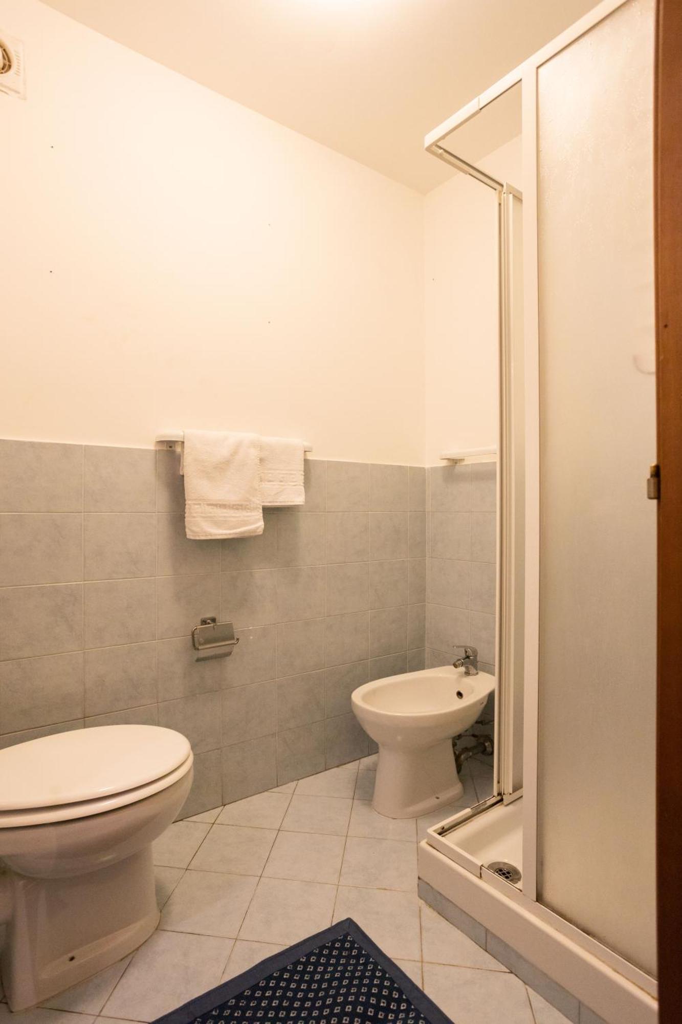 Hola House Alla Kalsa Palermo Bagian luar foto